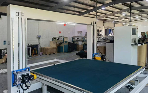 Foam-contour-cutting-machine2(RK-D611)