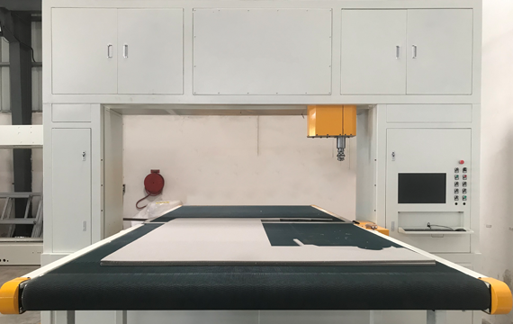 vertical-contour-cutting-machine-2