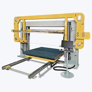 Revolving Blade Cutting Machine